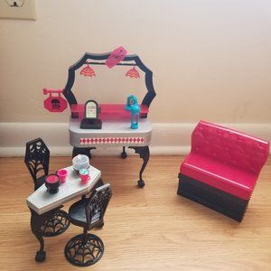 Monster High Cafe Set
